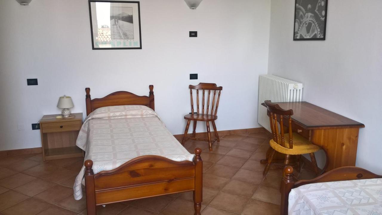 Bed and Breakfast Charlie Chaplin à Tamara Extérieur photo